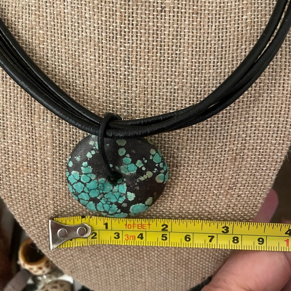 Turquoise Pendant leather Silver 925 clasp Necklace - Picture 8 of 8